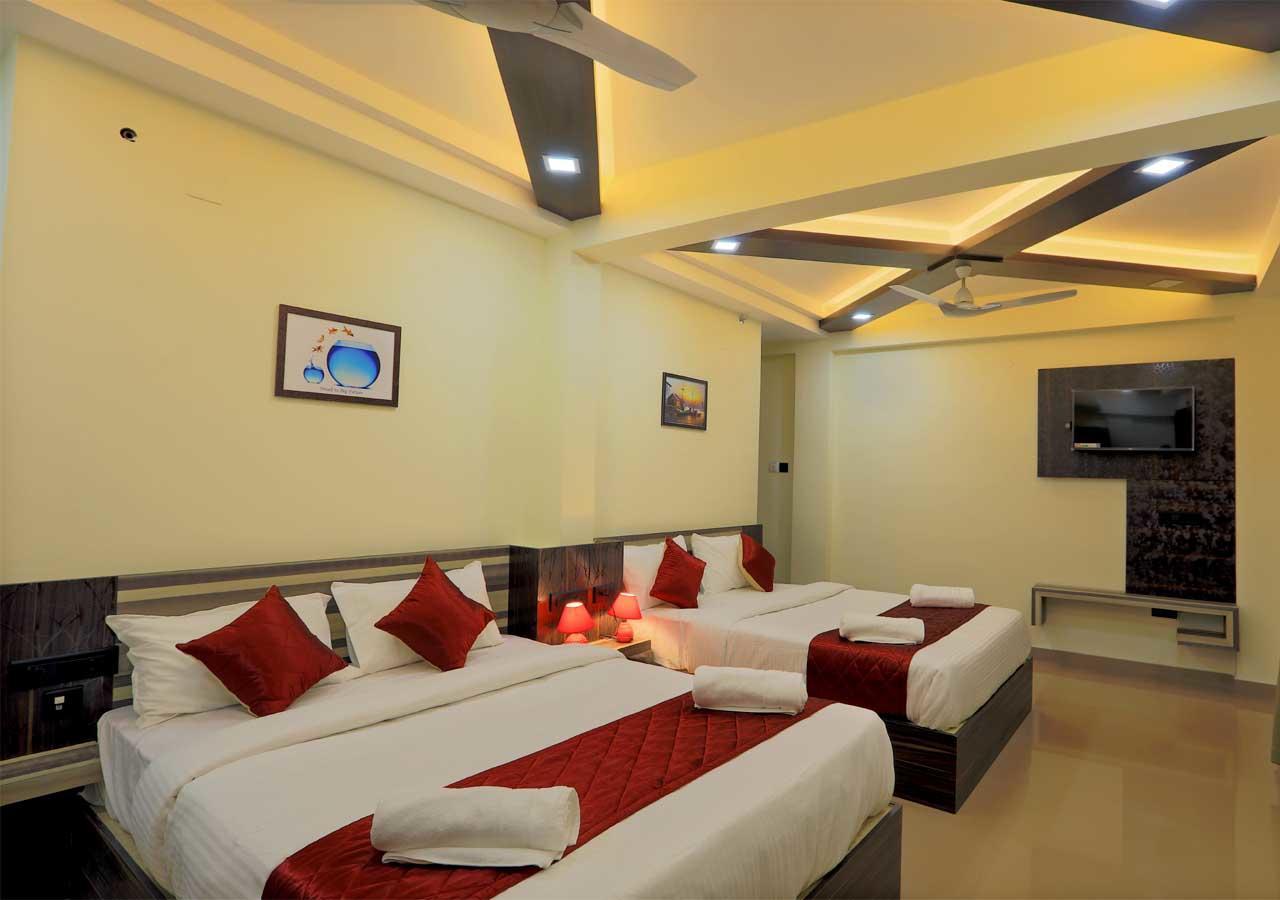 Hotel Kenz Residency Kochi Esterno foto